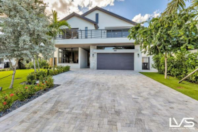 LaPlaya- 5Bed Villa 1Min 2 Beach Heated Salt Pool